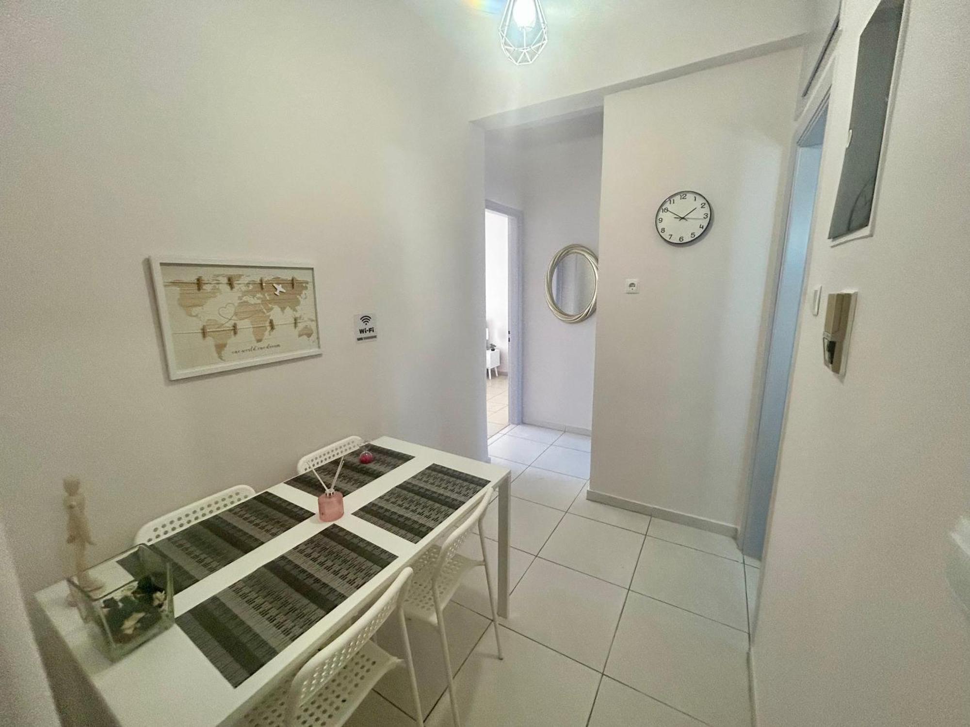 Aktis Apartment 3 Near Airport 阿特米达 外观 照片